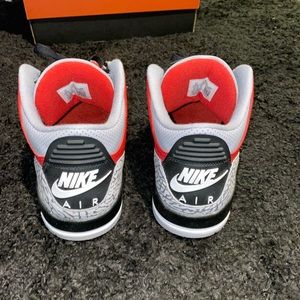 AIR JORDAN 3 RETRO SE 'UNITE' , fire red !